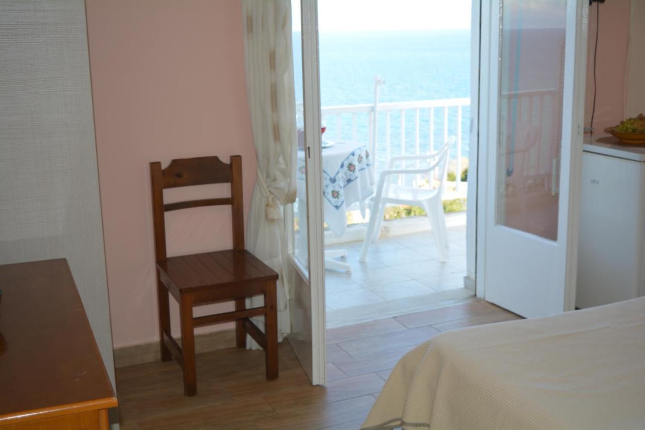 Fiore Rooms Akrotiri  Exteriér fotografie