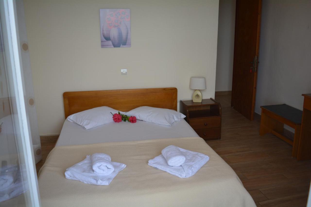 Fiore Rooms Akrotiri  Exteriér fotografie
