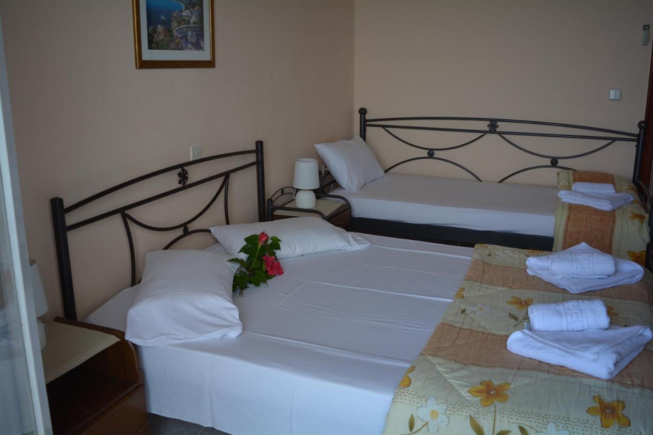 Fiore Rooms Akrotiri  Exteriér fotografie